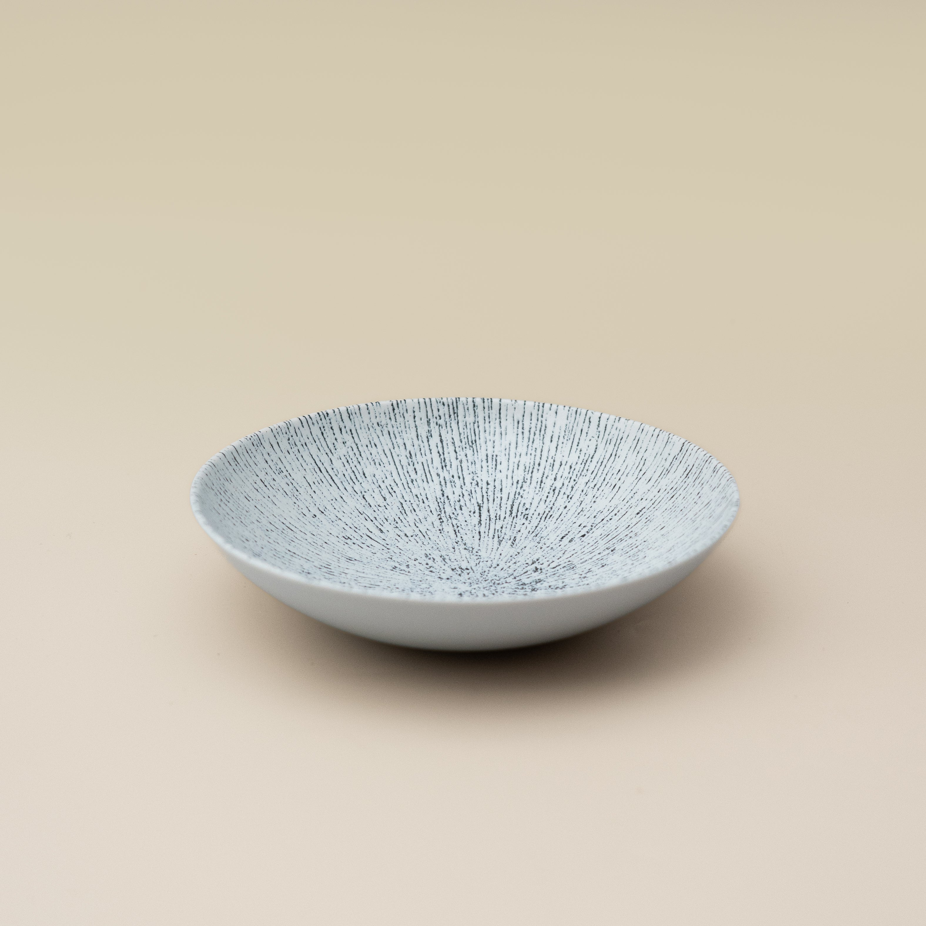 Linea Low Bowl 18cm - White Porcelain Bowls Line Pattern