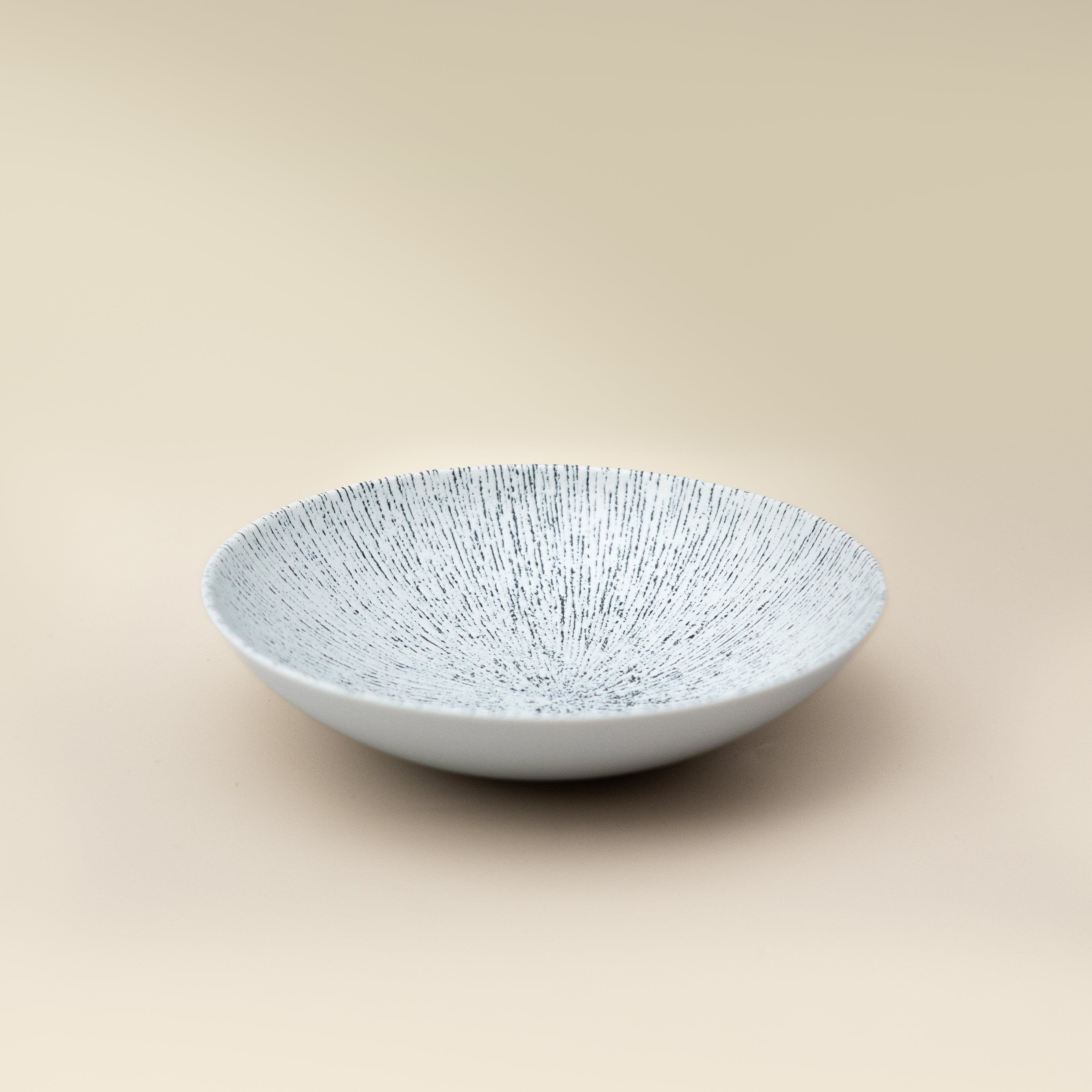 Linea - Low Bowl 18cm