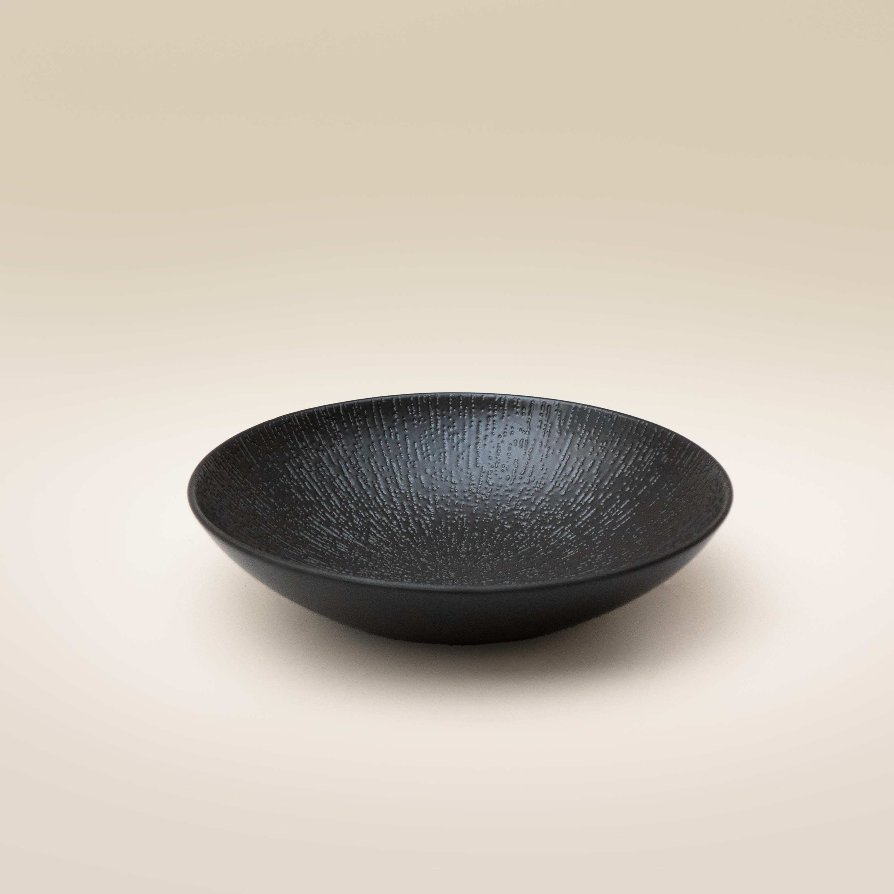Linea - Low Bowl 18cm